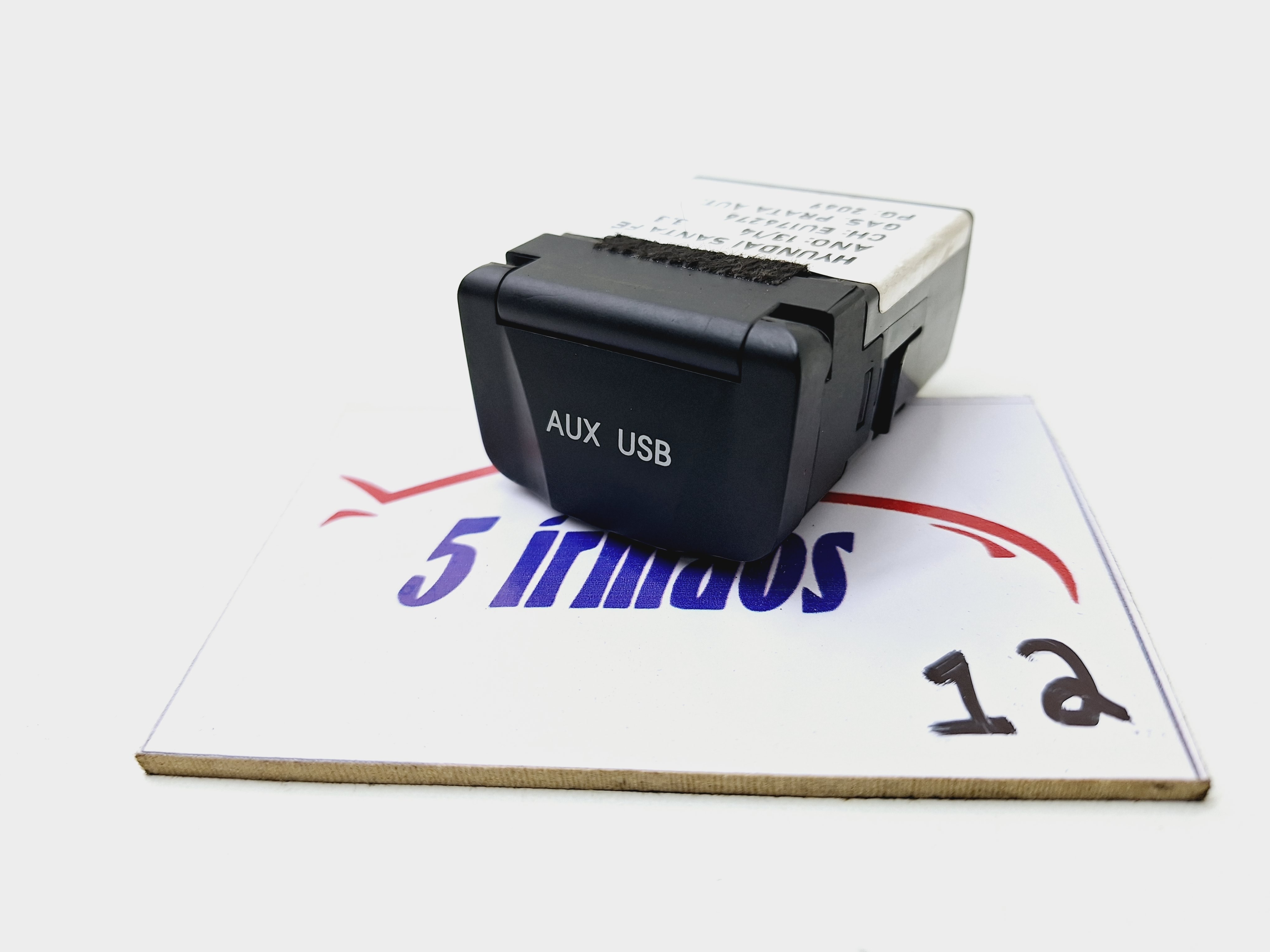 Entrada Usb/aux Hyundai Santa Fé 3.3 2014/2015 Nº961202w501