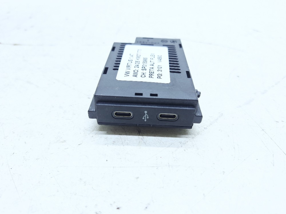 Entrada Usb Auxiliar Vw Virtus Tsi 1.4 2025 2g6035736