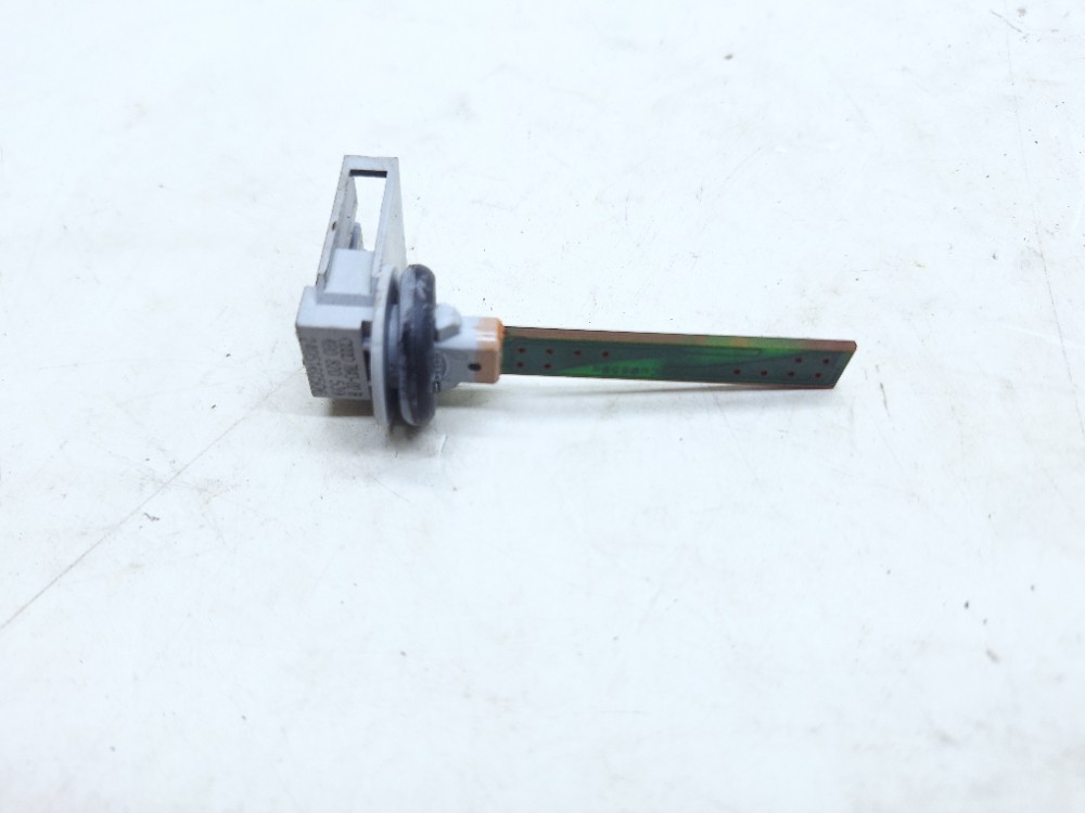 Sensor Temperatura Ar Vw Jetta 2.0 2016 4b0820539