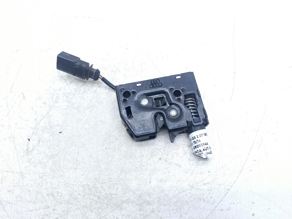 Fechadura Capô Direito Audi Q3 2.0 2015 2016 8u0823509