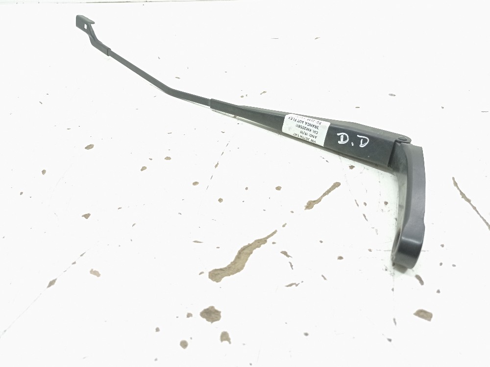 Braço Direito Limpador Parabrisa Vw Jetta Tsi 1.4 2019