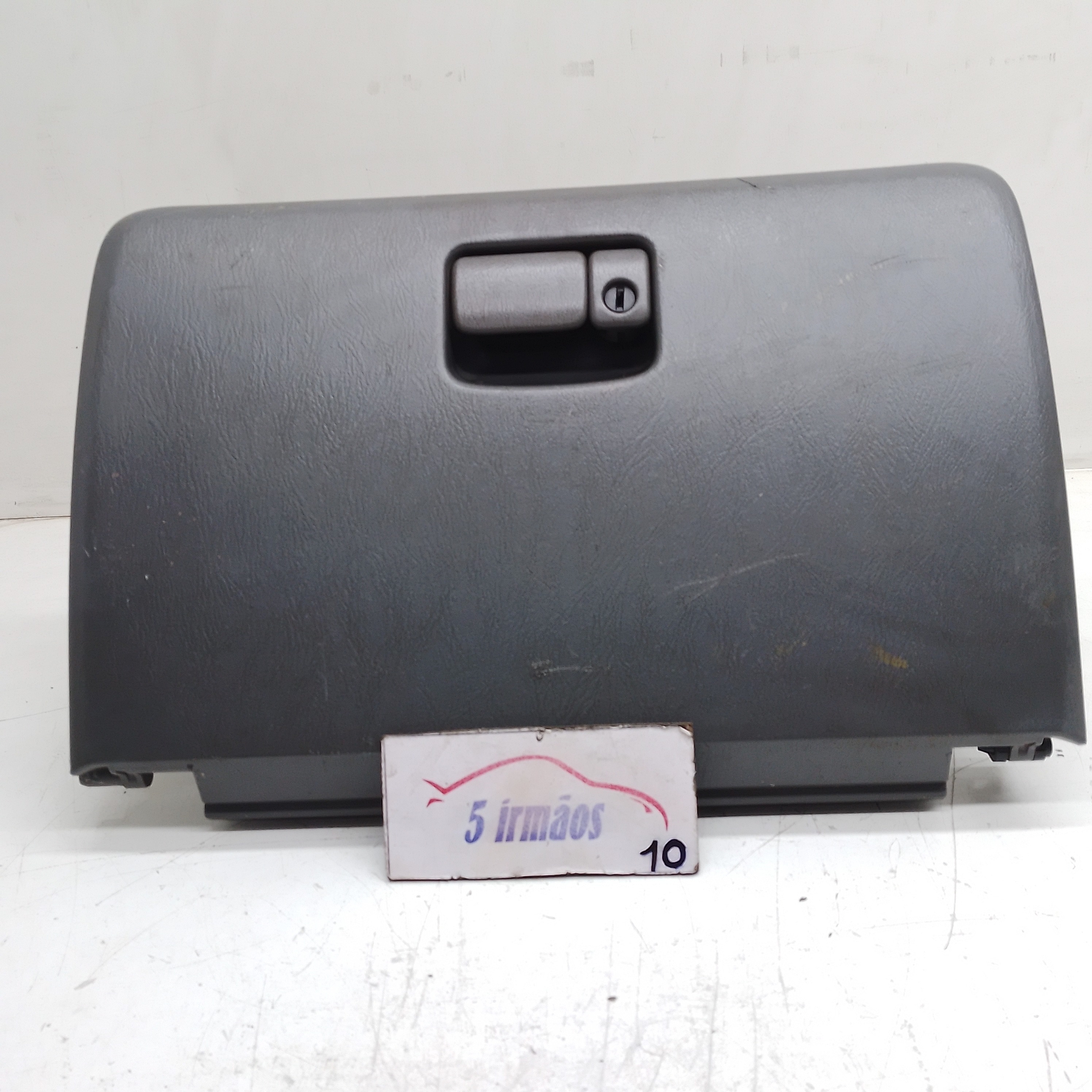 Porta Luvas Gm Tracker 2.0 2007 / 2008