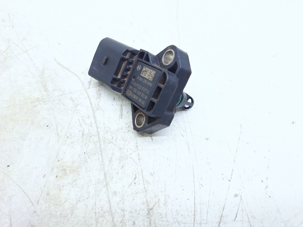 Sensor Map Audi Q3 2.0 2024 0261230566