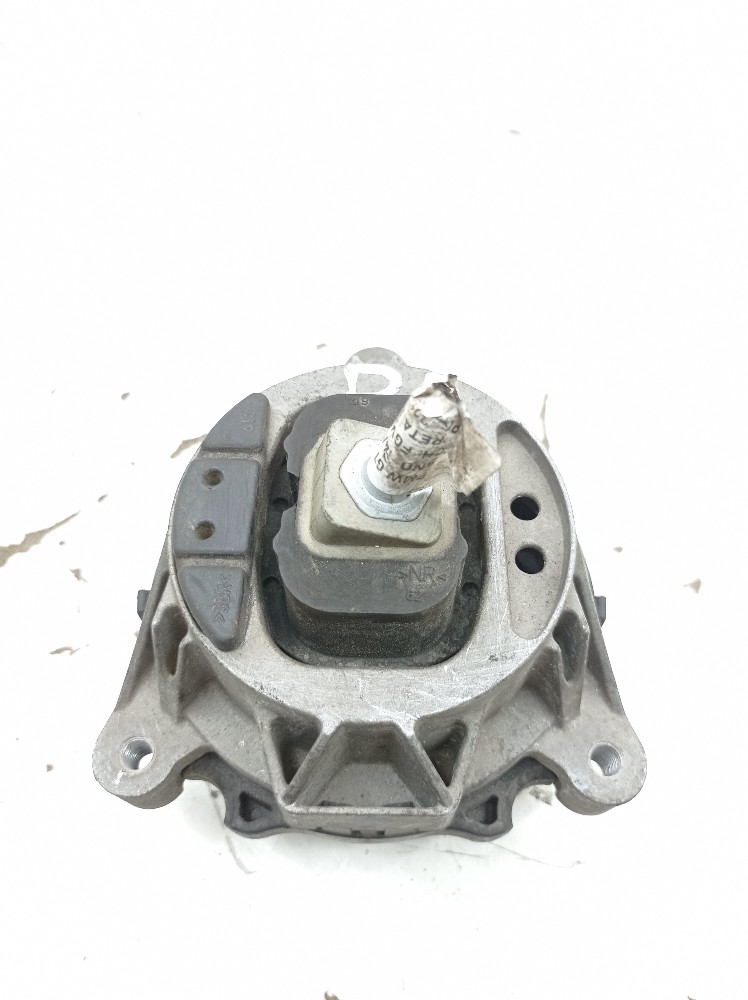 Coxim Esquerdo Motor Bmw Gt 320i 2.0 2014 2015 686744102