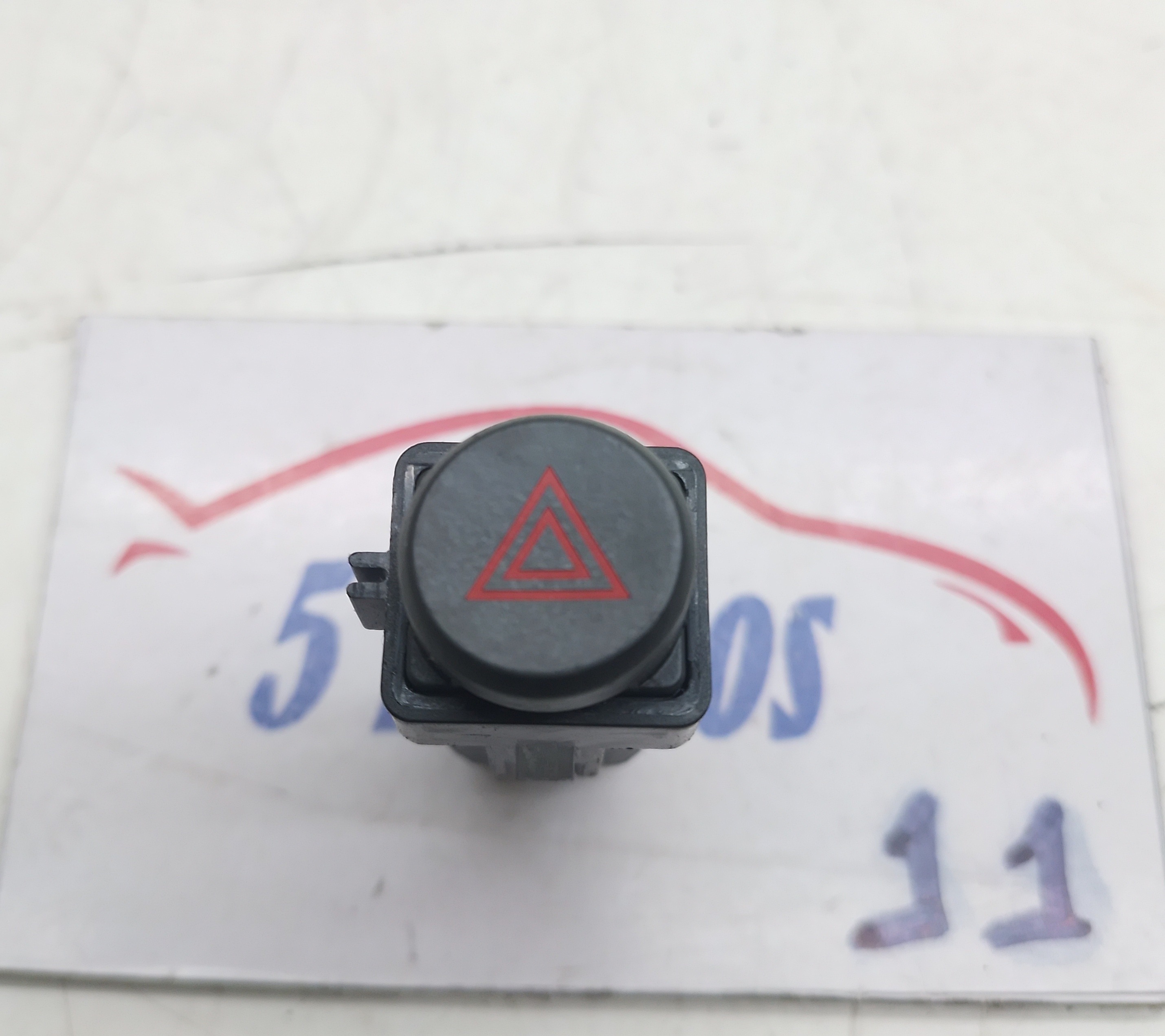 Botão Pisca Alerta Gm Malibu 2.4 2010 / 2011 Nº20789741