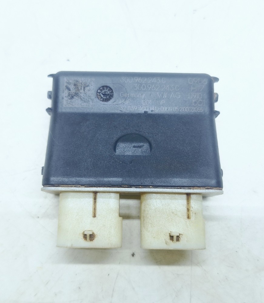 Módulo Abertura Porta Malas Tiguan 2.0 2021 3G0962243C