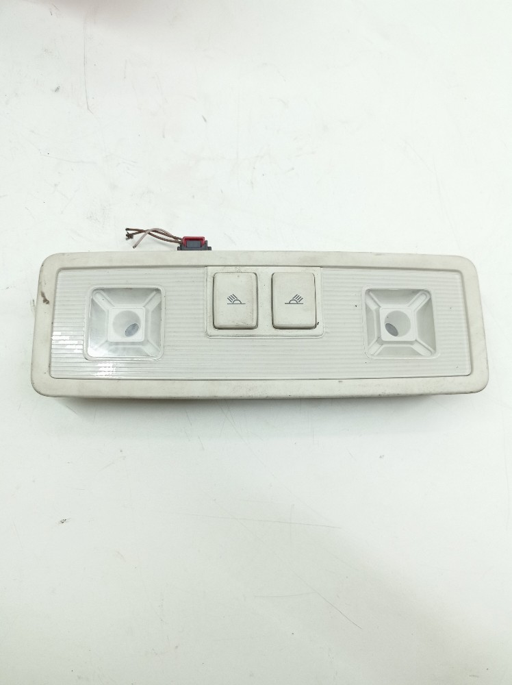 Luz Teto Cortesia Vw Passat Tsi 2.0 2018 5g0947291