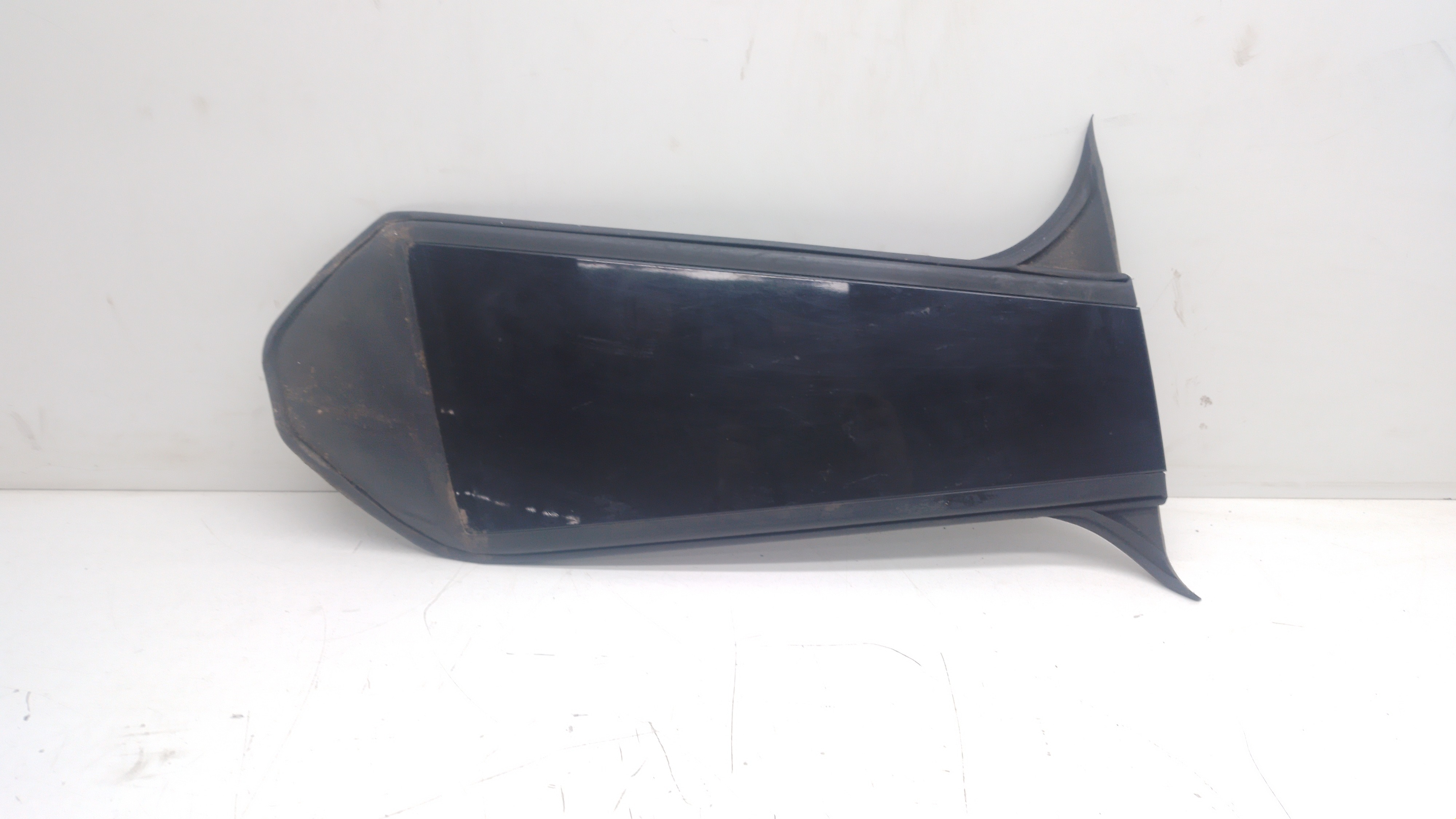 Acabamento Coluna Esquerda Mercedes Cla200 1.6 2015