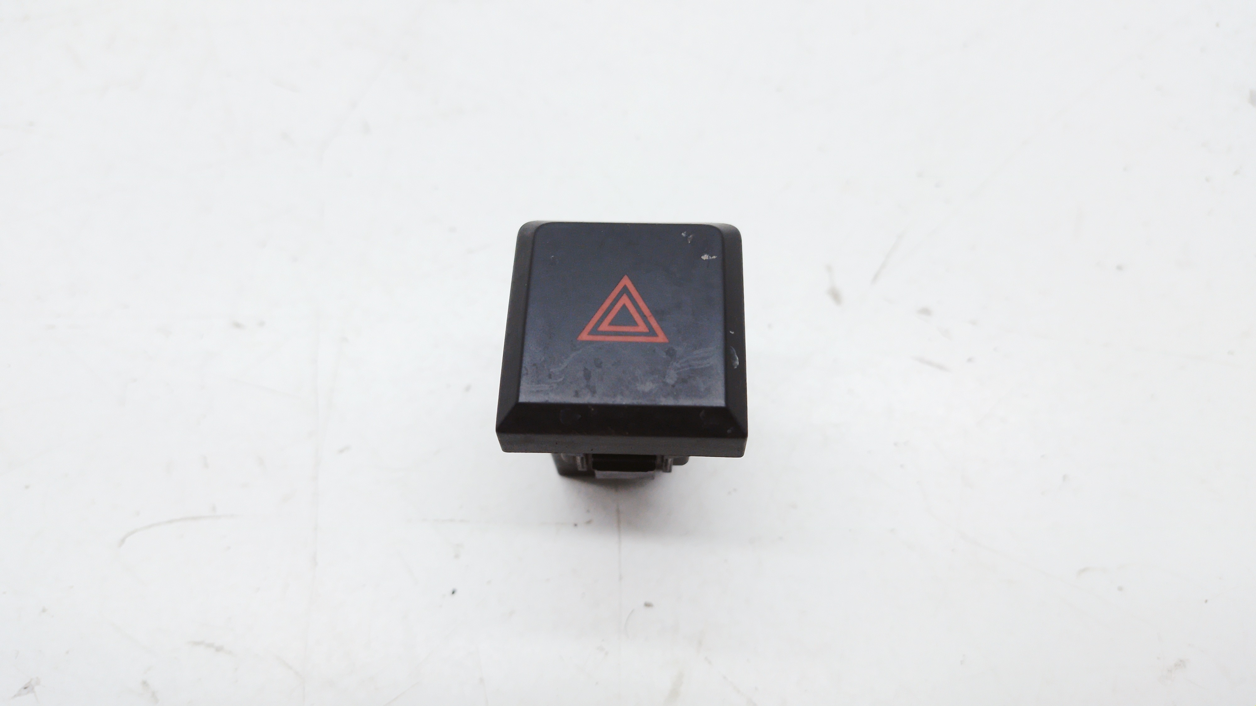 Botão Pisca Alerta Ford Fusion 2.5 2011 2012 Nº9e5t13a350aaw Preto