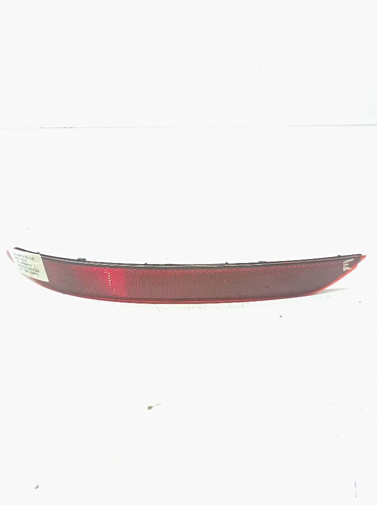 Refletor Olho Gato Traseiro Vw Jetta Tsi 1.4 2018 2019