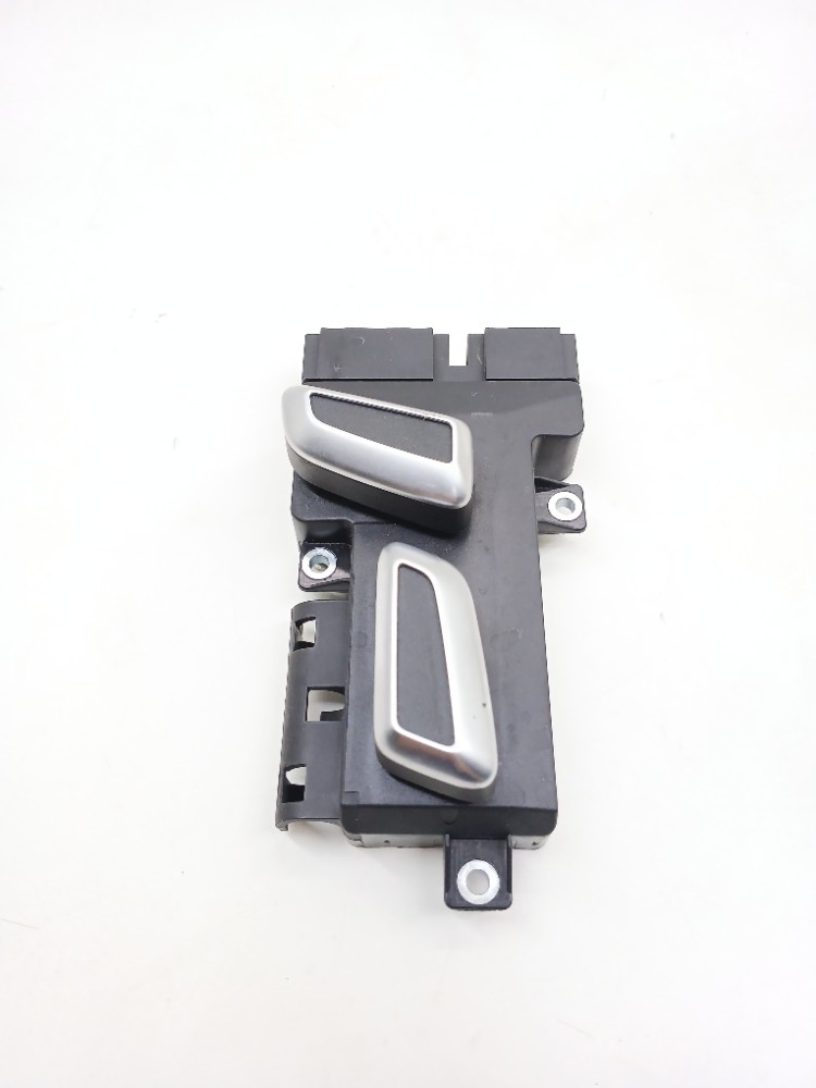 Comando Banco Dianteiro Esquerdo Audi Q3 1.4 2016 8k0959747