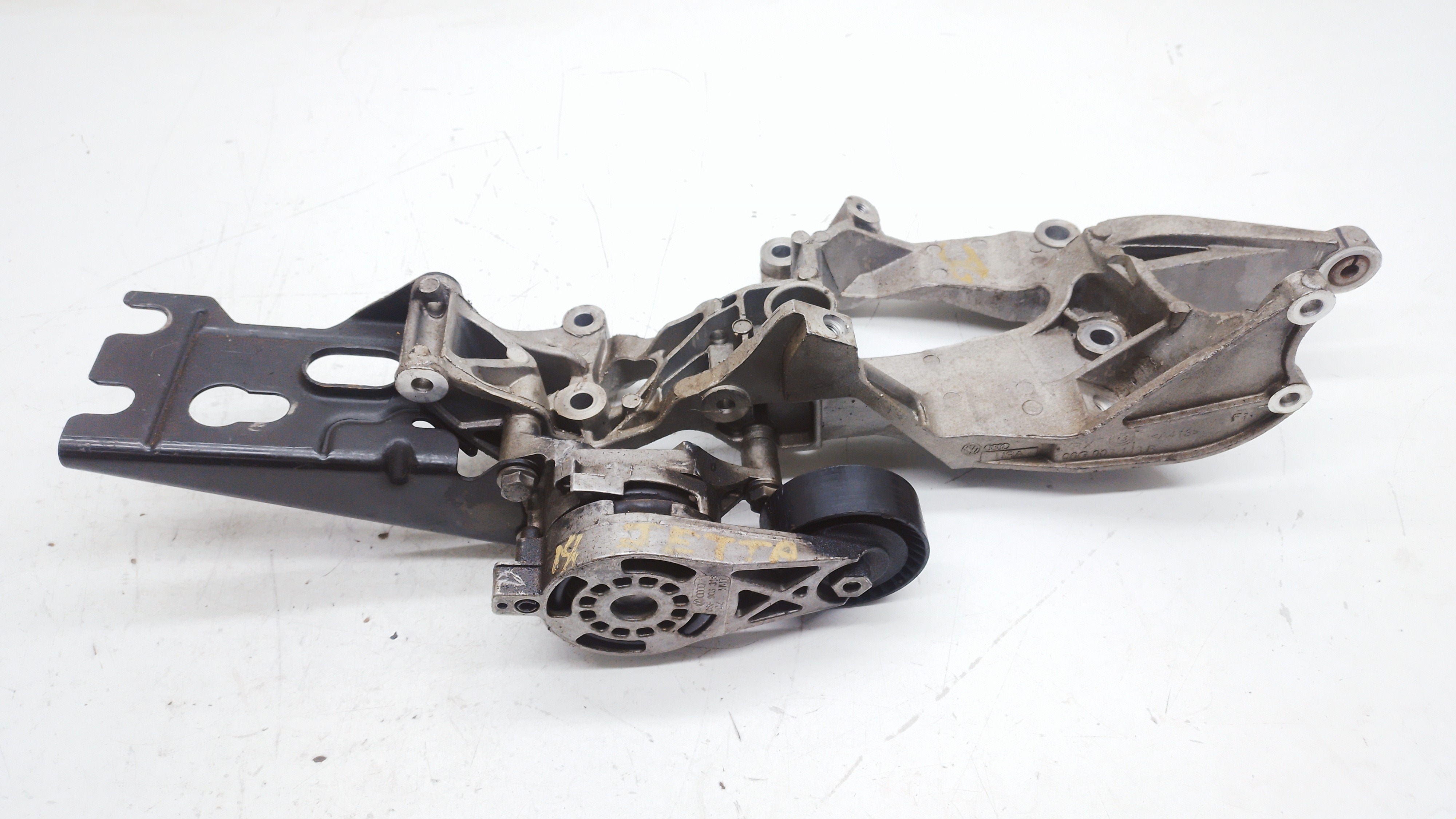 Suporte Alternador Vw Jetta 2.0 2013/ 2014 Nº06g903143b
