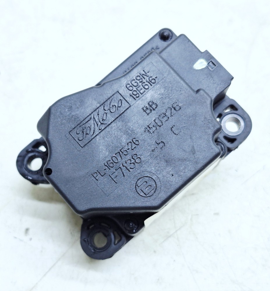 Motor Atuador Caixa Ar Evoque 2.0 2015 6G9N19E616