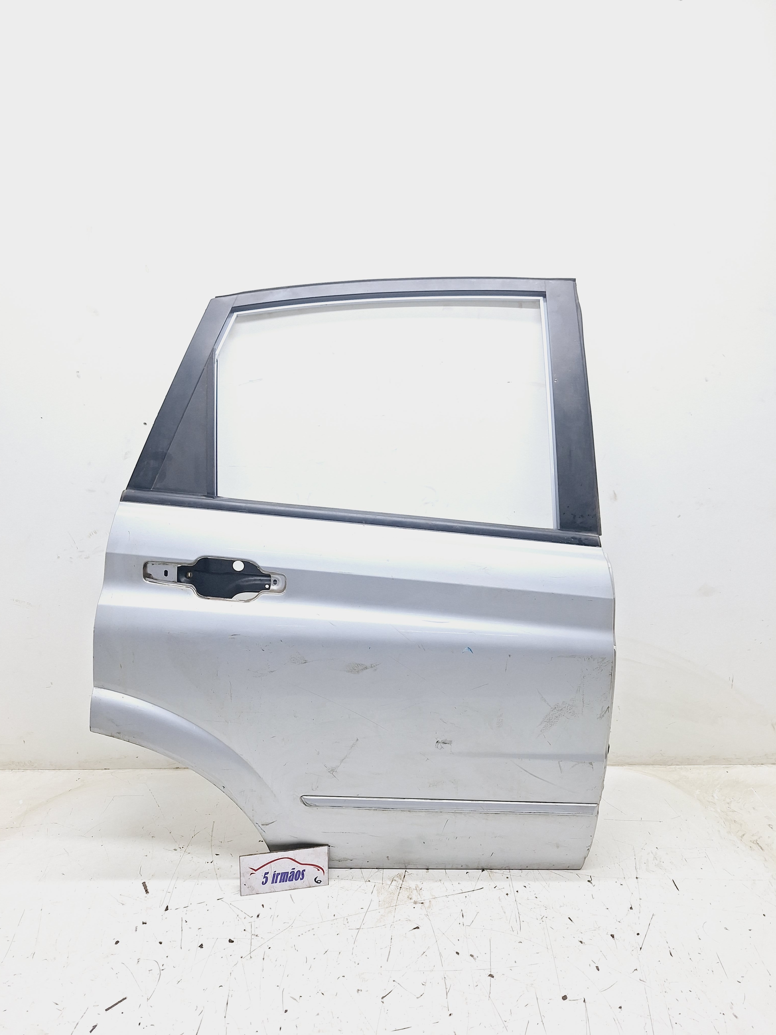Porta Traseira Direita Ssangyong Actyon 2.0 Turbo 2008/2009 Traseira Direita Prateado