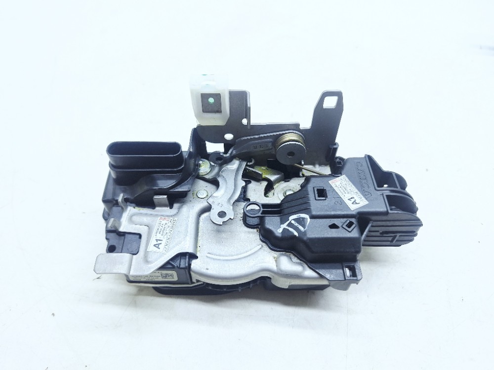 Fechadura Porta Traseira Direita Volvo Xc602.0 2020 31462449