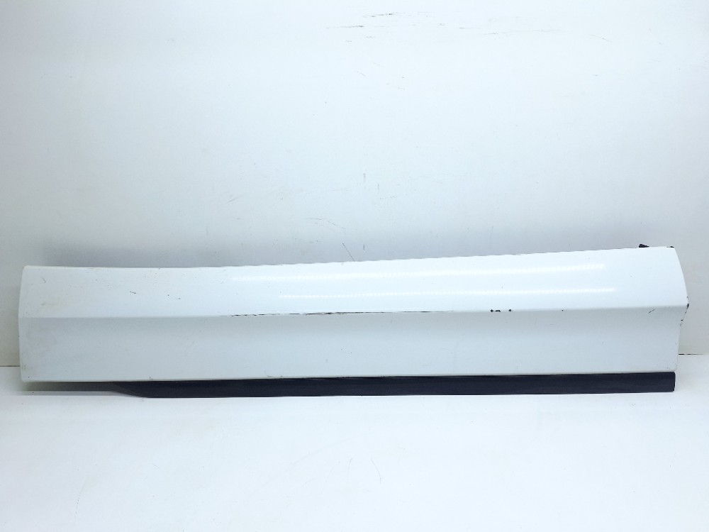 Acabamento Porta Dianteira Direita Vw Tiguan Tsi 2.0 2021