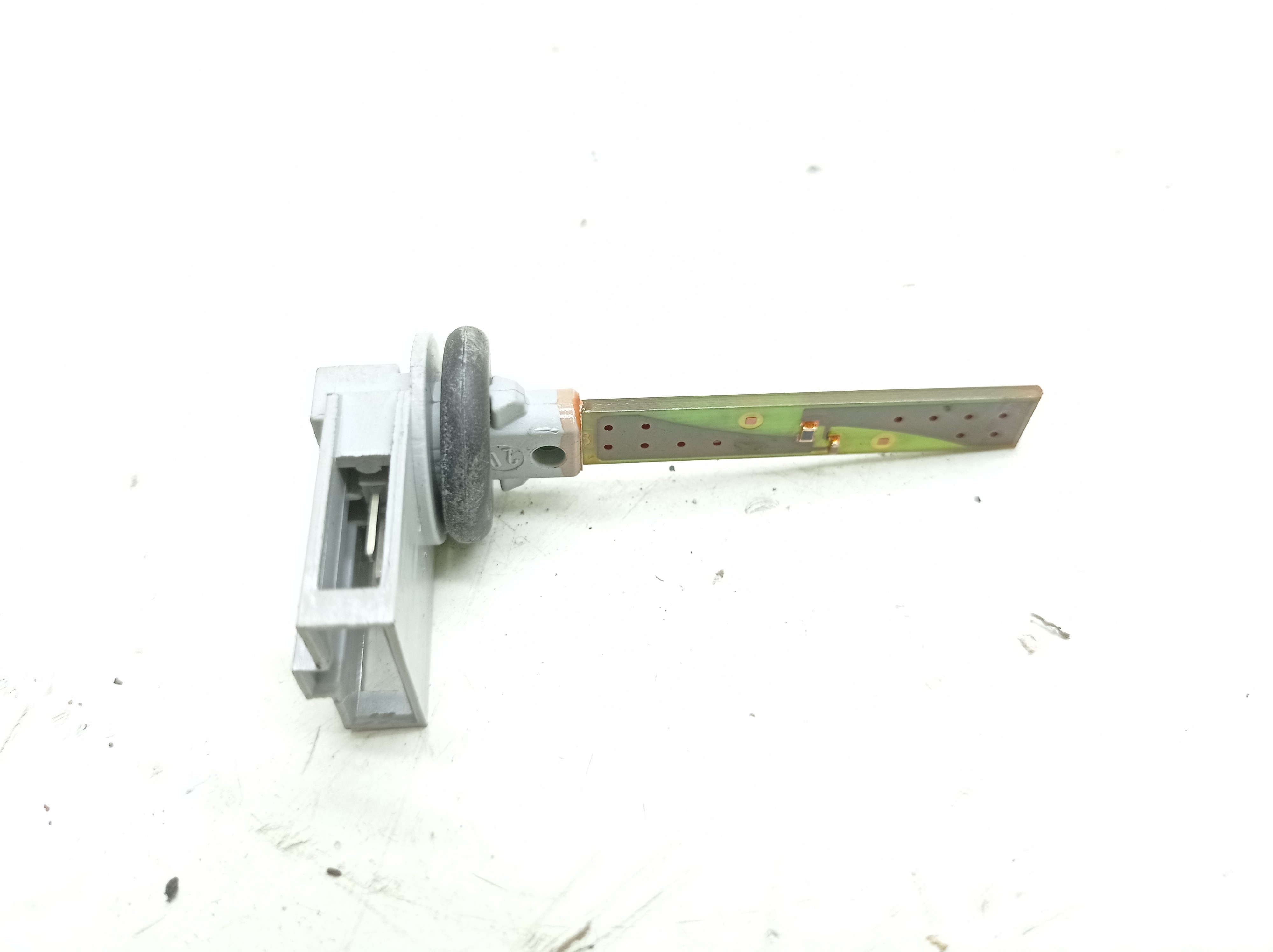 Sensor Temperatura Audi Q3 Tfsi 2.0 2014 / 2015 4b0820539
