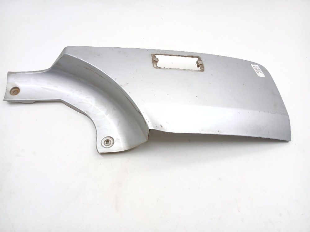 Acabamento Esquerdo Tampa Traseira Toyota Rav4 2.4 2010 2011