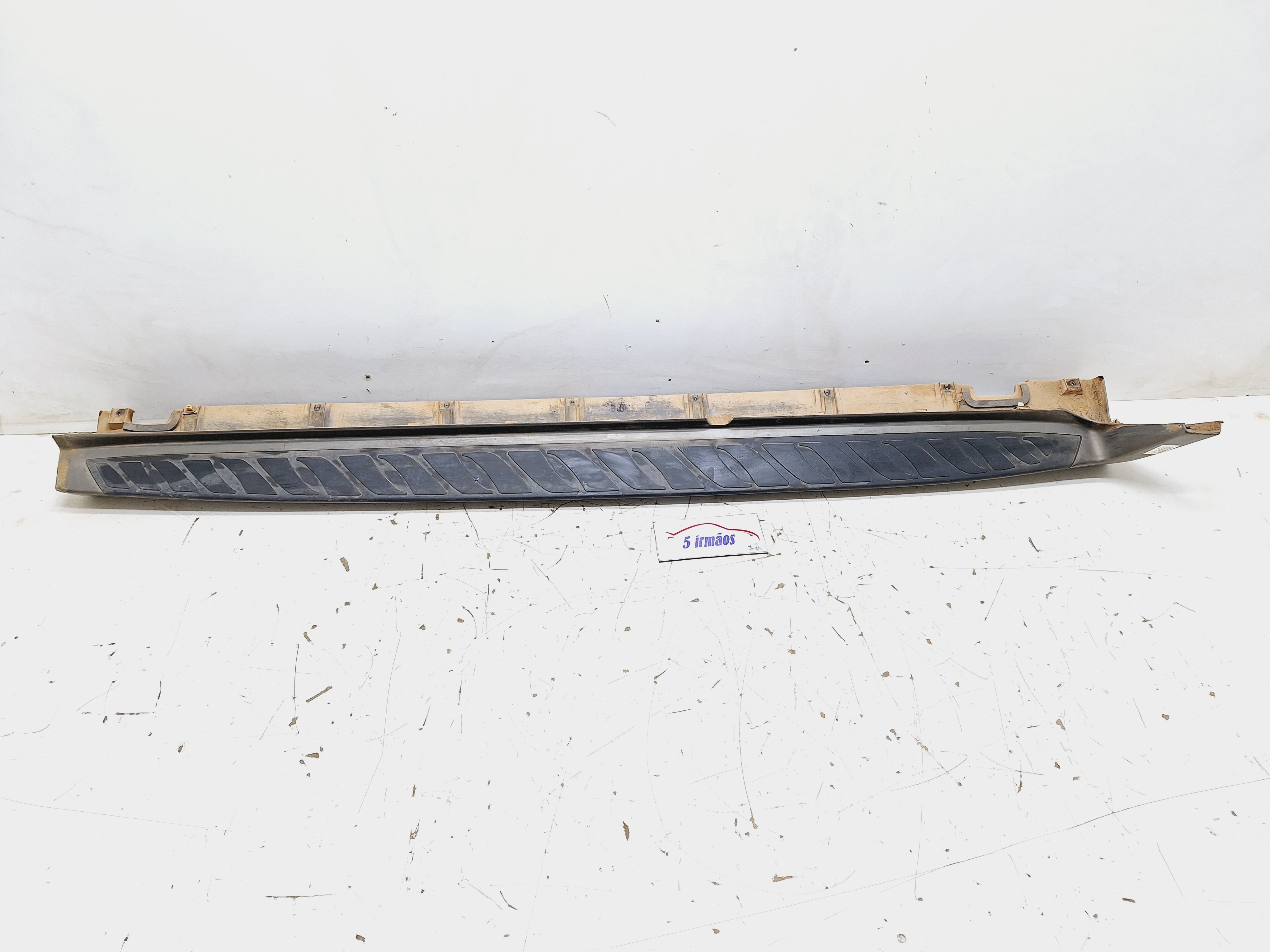 Spoiler Lateral Esquerdo Hyundai Veracruz 3.8 2007 / 2008 Prata