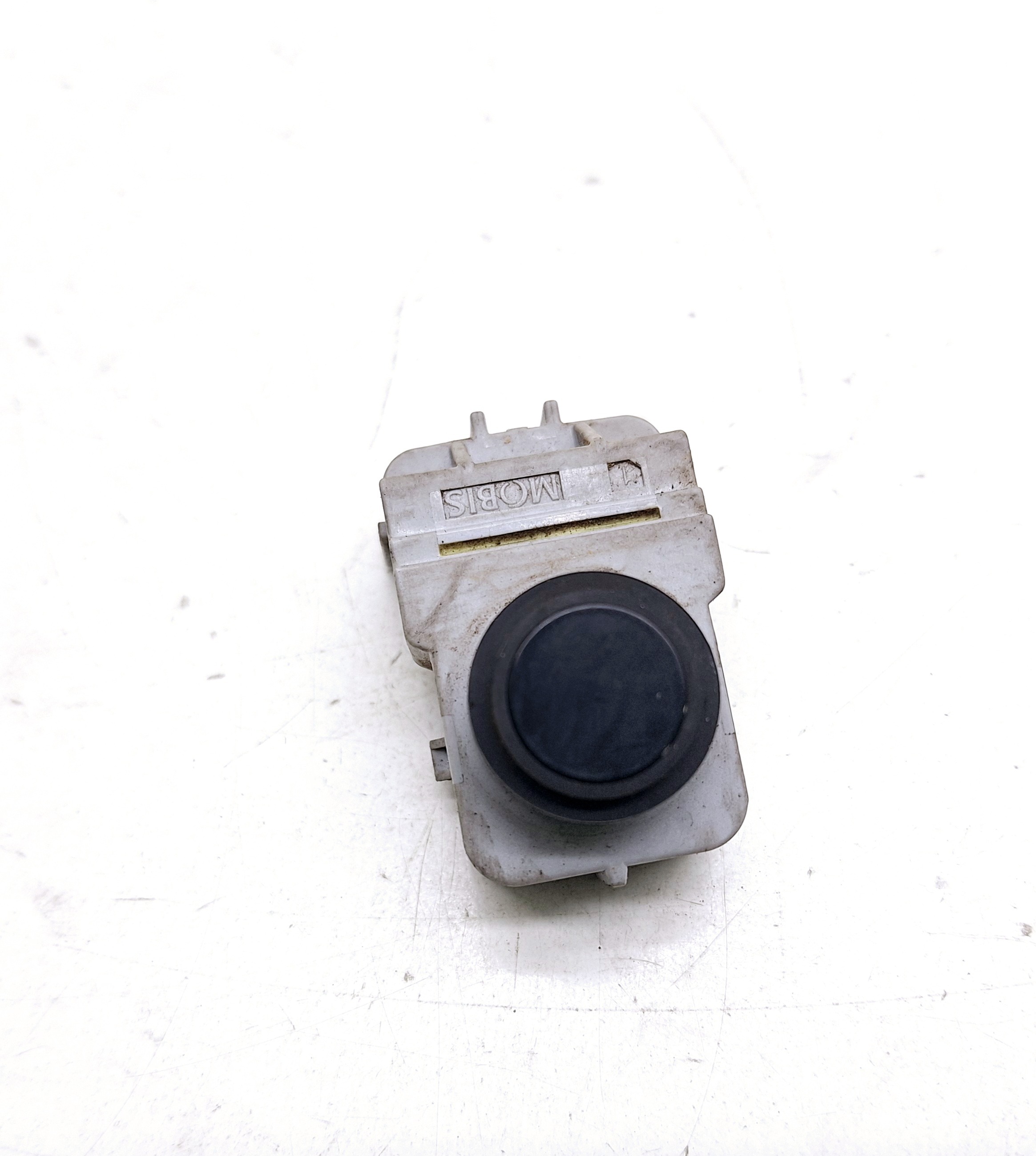 Sensor Estacionamento Traseiro Hyundai Ix35 2.0 2017  Preto