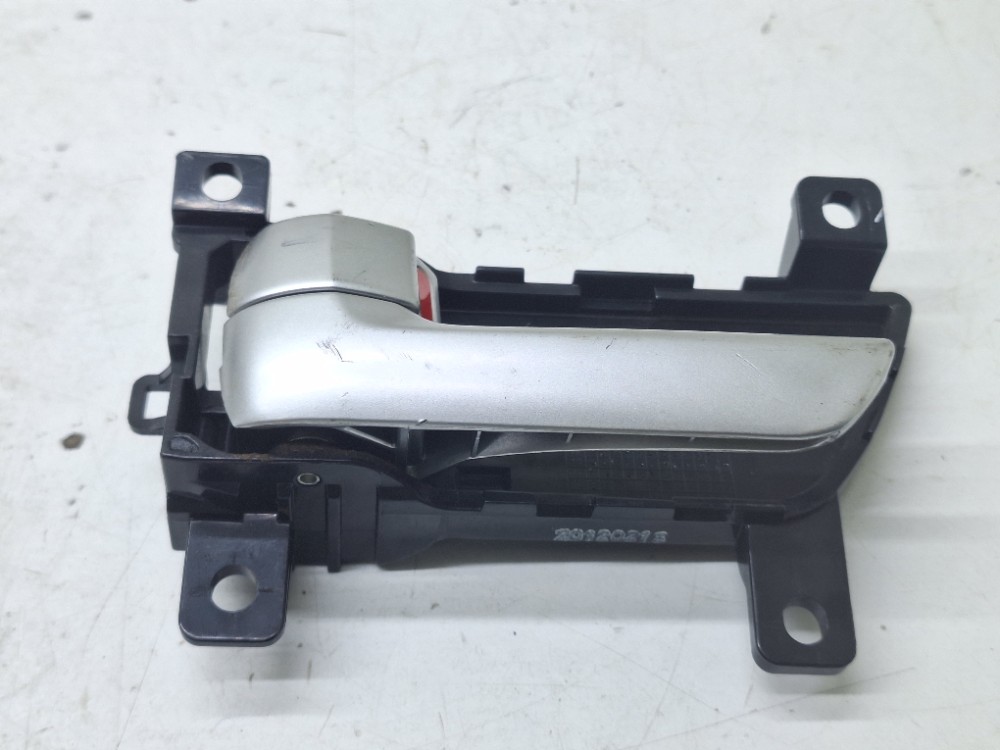 Maçaneta Interna Traseira Esquerda Kia Sorento 3.5 2012 2013 Traseira