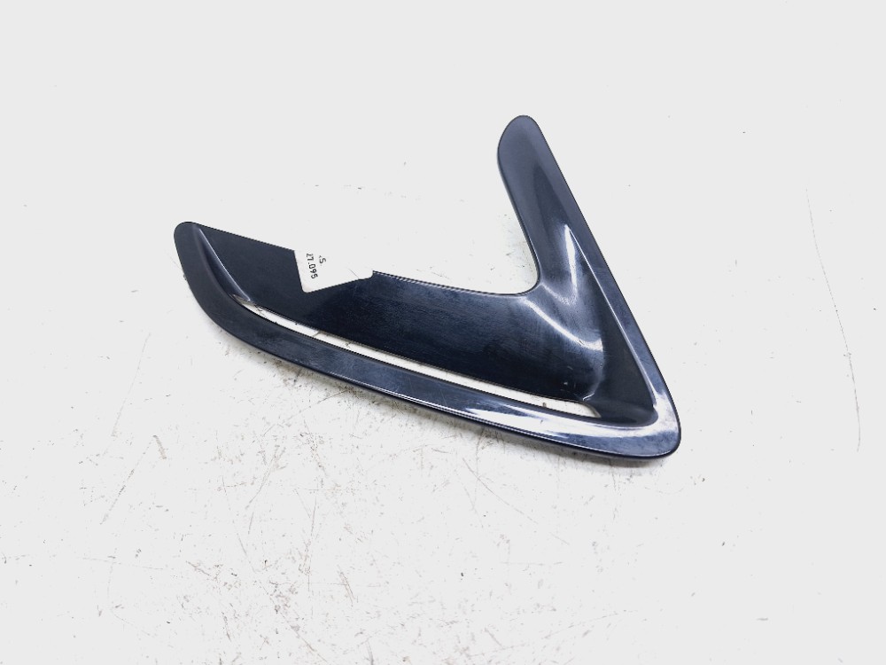 Acabamento Direito Paralama Bmw 320i Gt 2.0 2015 62411810