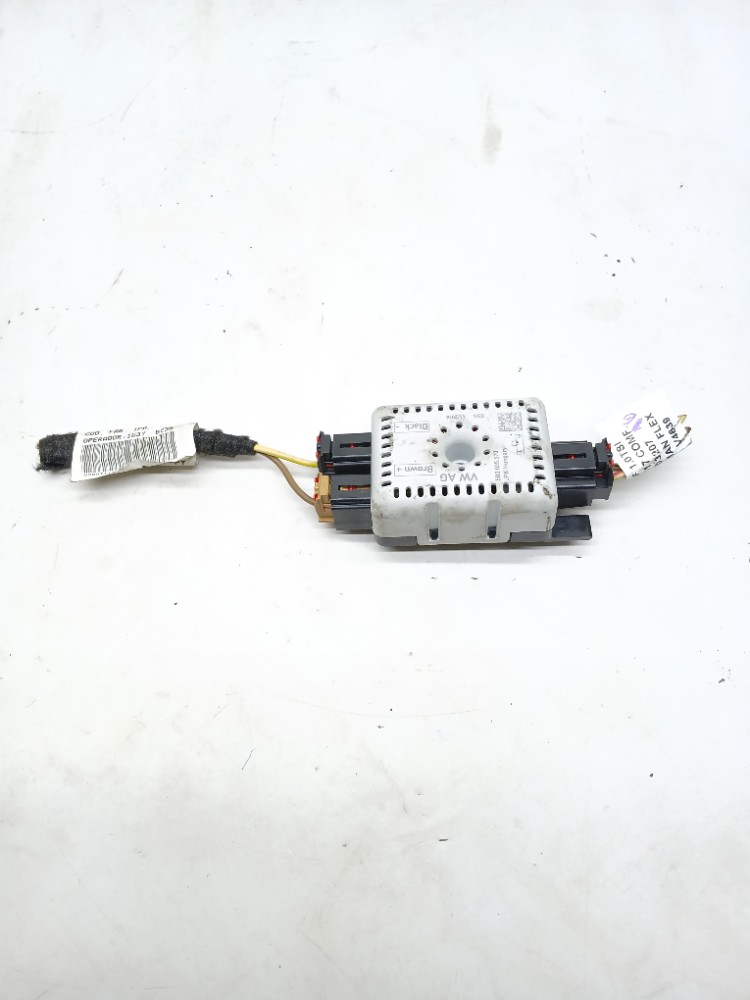 Módulo Amplificador Antena Vw Golf 1.o Tsi 2017 5q0035570
