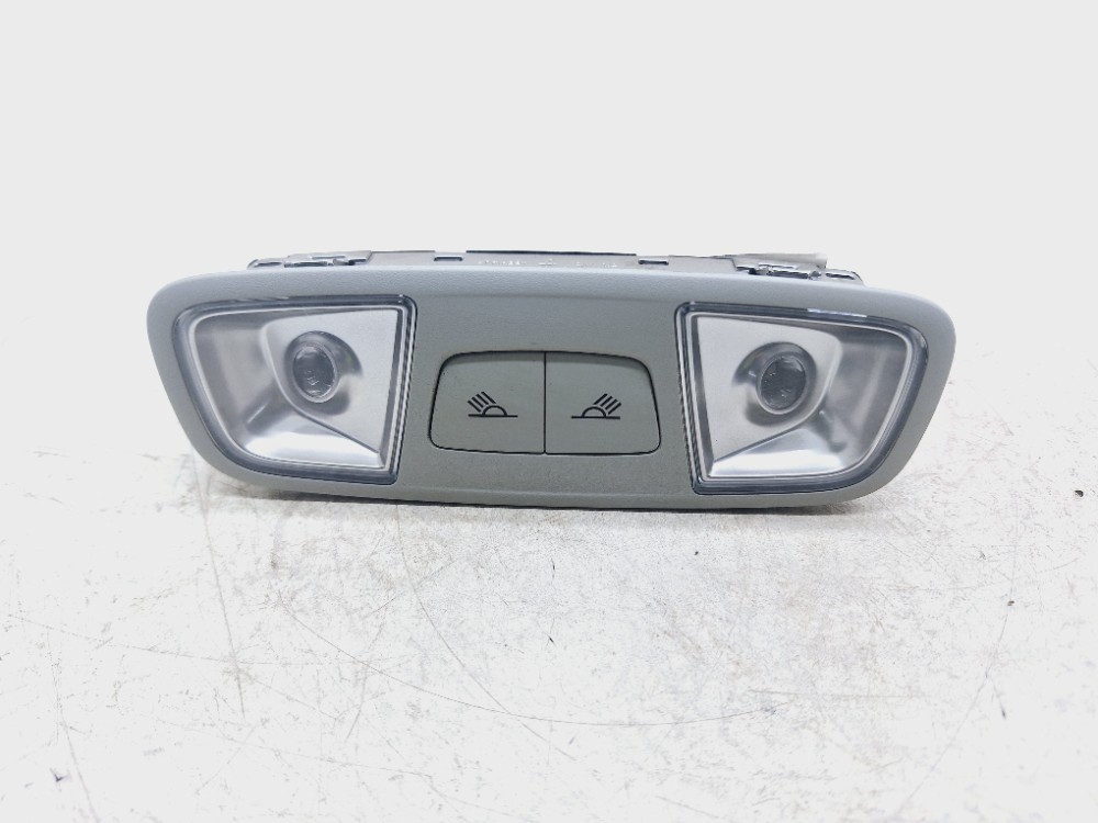 Luz Teto Cortesia Traseira Audi Q3 2.0 2015 2016 8u0947111a
