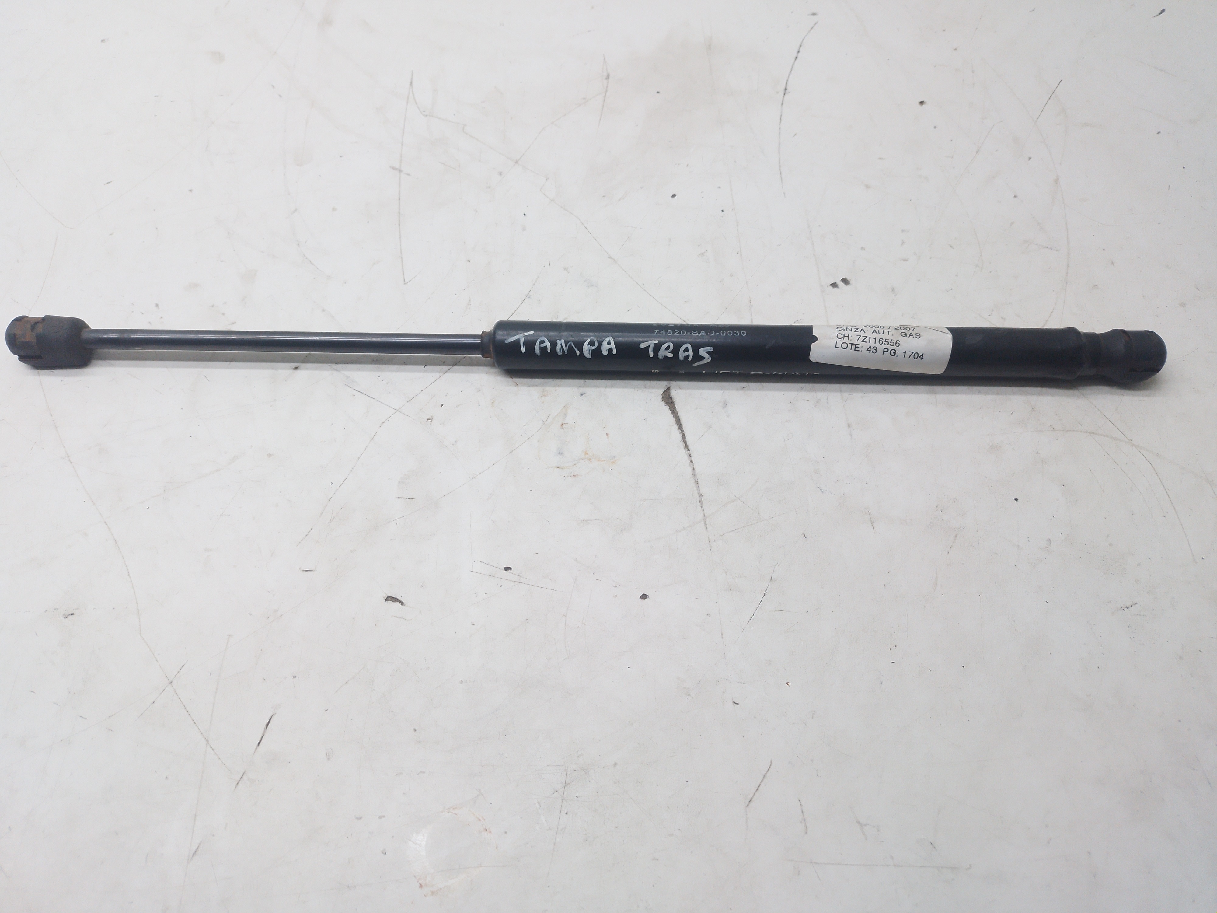 Amortecedor Tampa Traseira Honda Fit 1.4 2006 2007