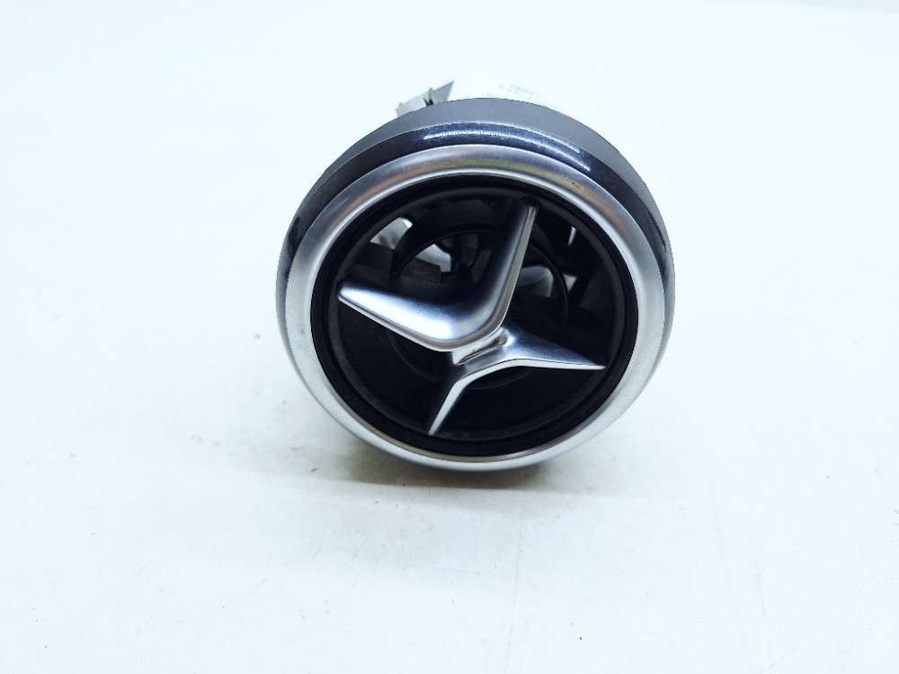 Difusor Ar Central Esquerdo B200 1.6 2014 A2468304100