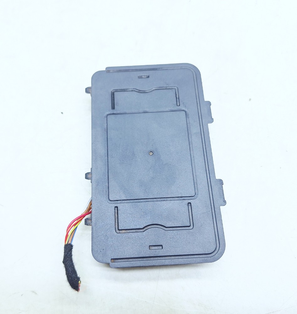 Módulo Carregador Indução Vw Taos Tsi 1.4 2024 5u0980611
