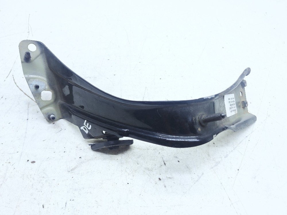 Suporte Parachoque Dianteiro Esquerdo Fusca Tsi 2.0 2013