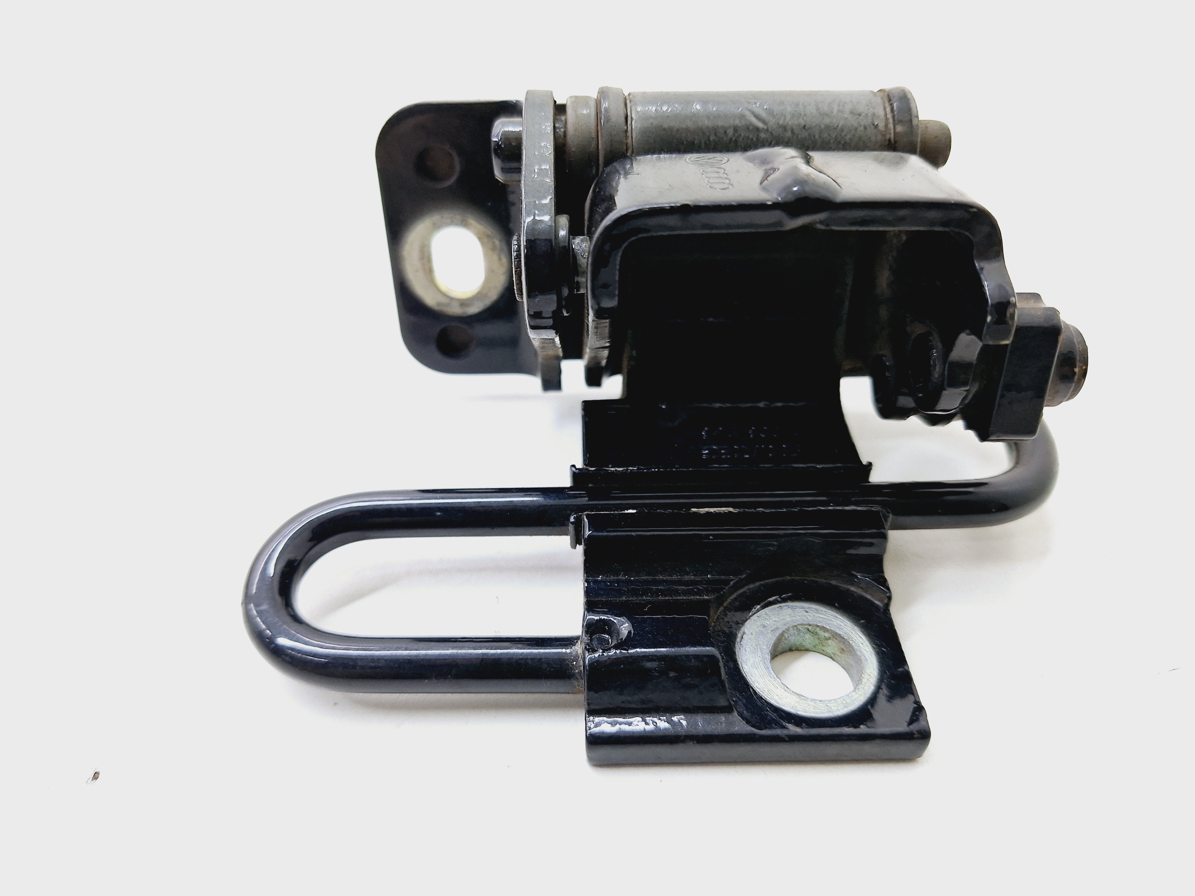 Dobradiça Porta Traseira Esquerda Audi A3 2.0 2009 Á 2011