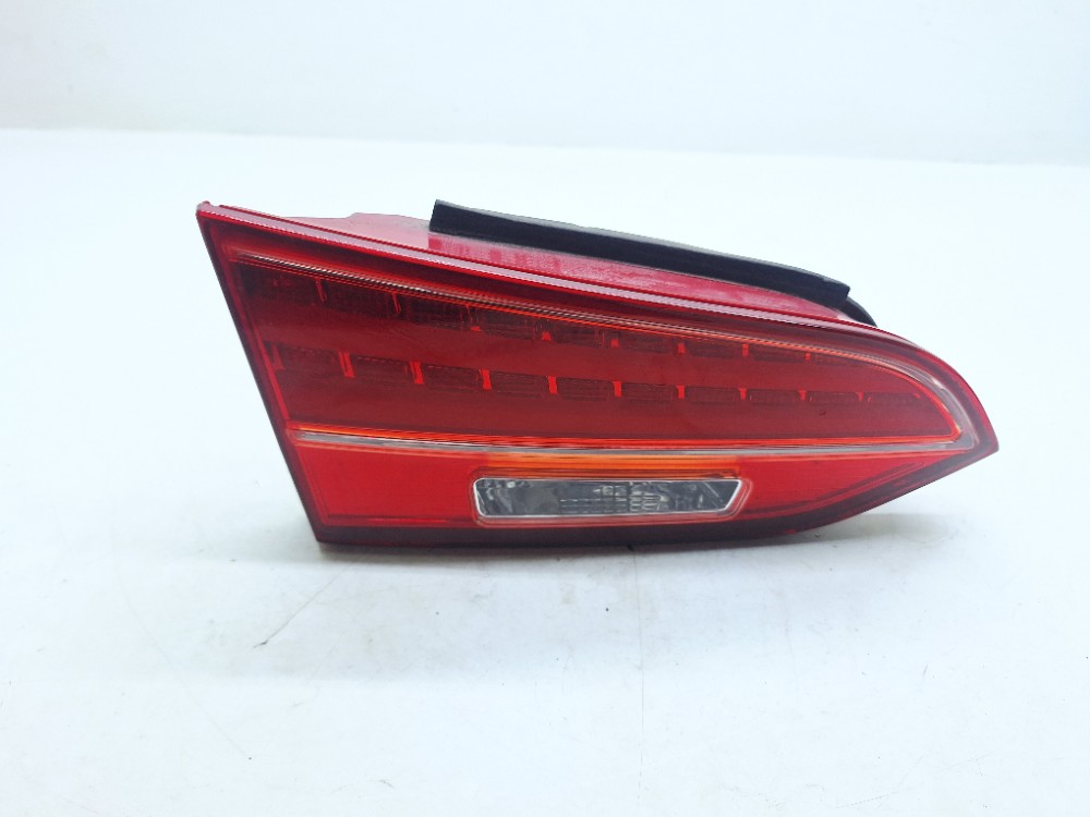 Lanterna Esquerda Tampa Santa Fé 3.3 2015 924052W1