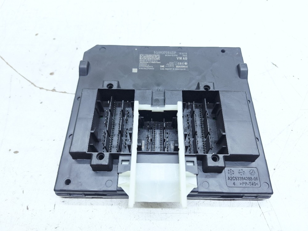 Módulo Bcm Audi Ttrs 2.5t 2020 2021 5q0937084dp