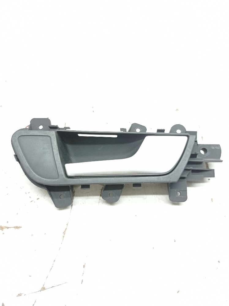 Maçaneta Externa Dianteira Direita Audi A4 2.0 2011 2012 Dianteira