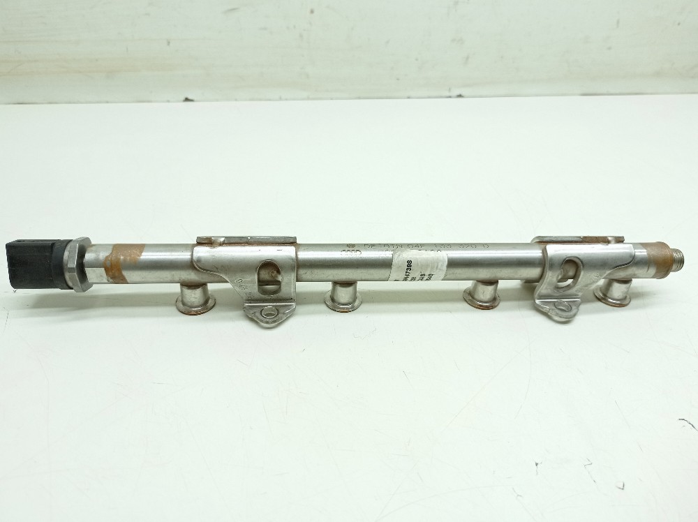 Flauta Injeção Audi Q3 Tfsi 1.4 2020 04e133320d
