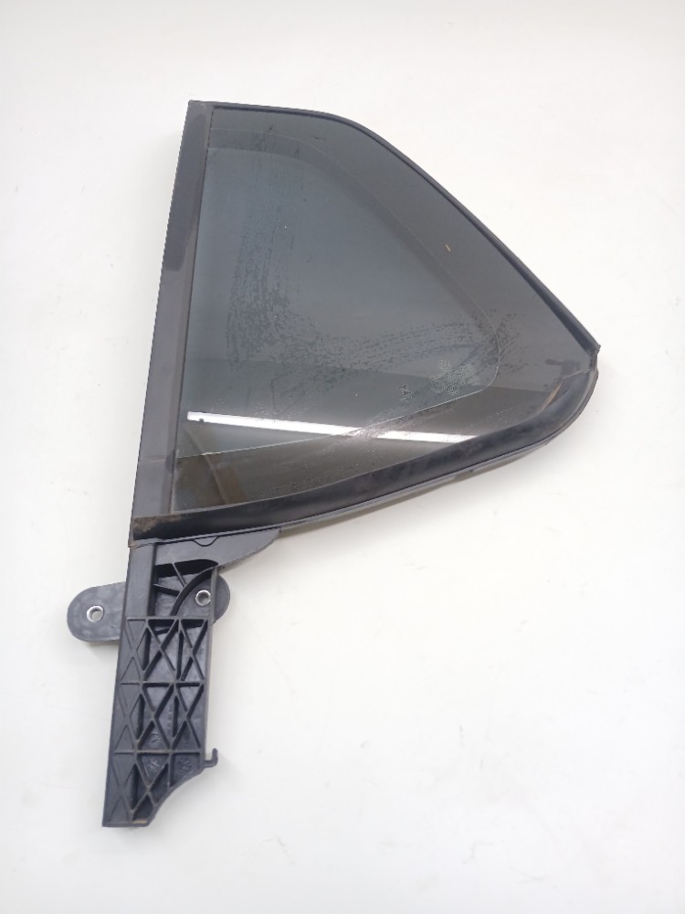 Vidro Fixo Traseiro Esquerdo Vw Tcross Tsi 1.4 2025 2026