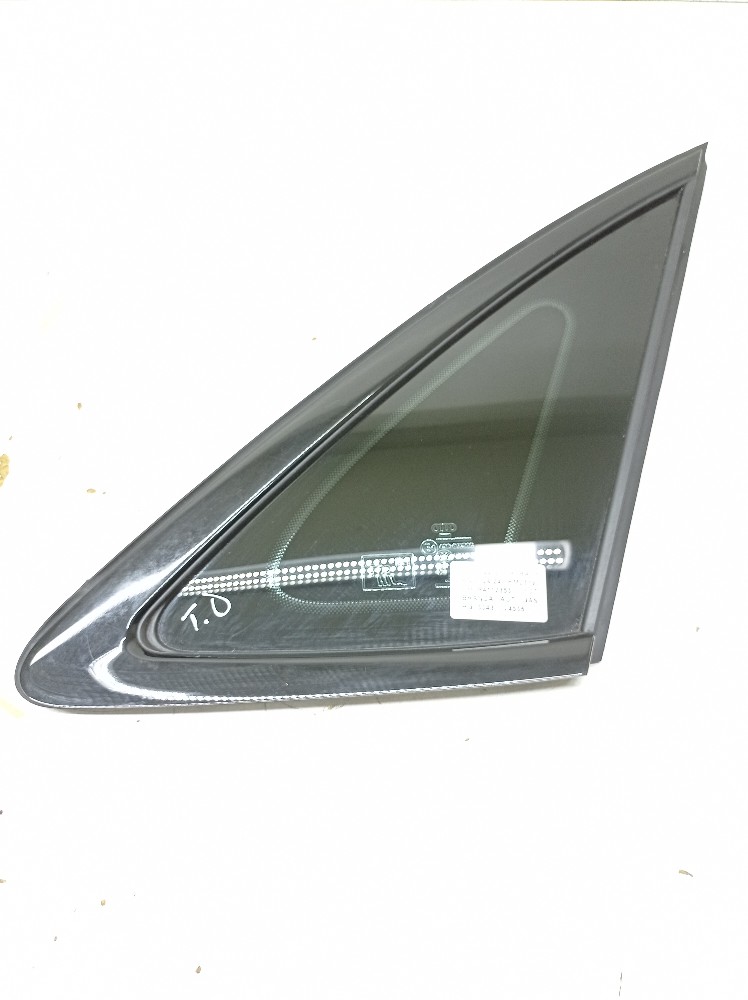 Vidro Fixo Traseiro Direito Audi Q3 Sportback 2024 83f845297