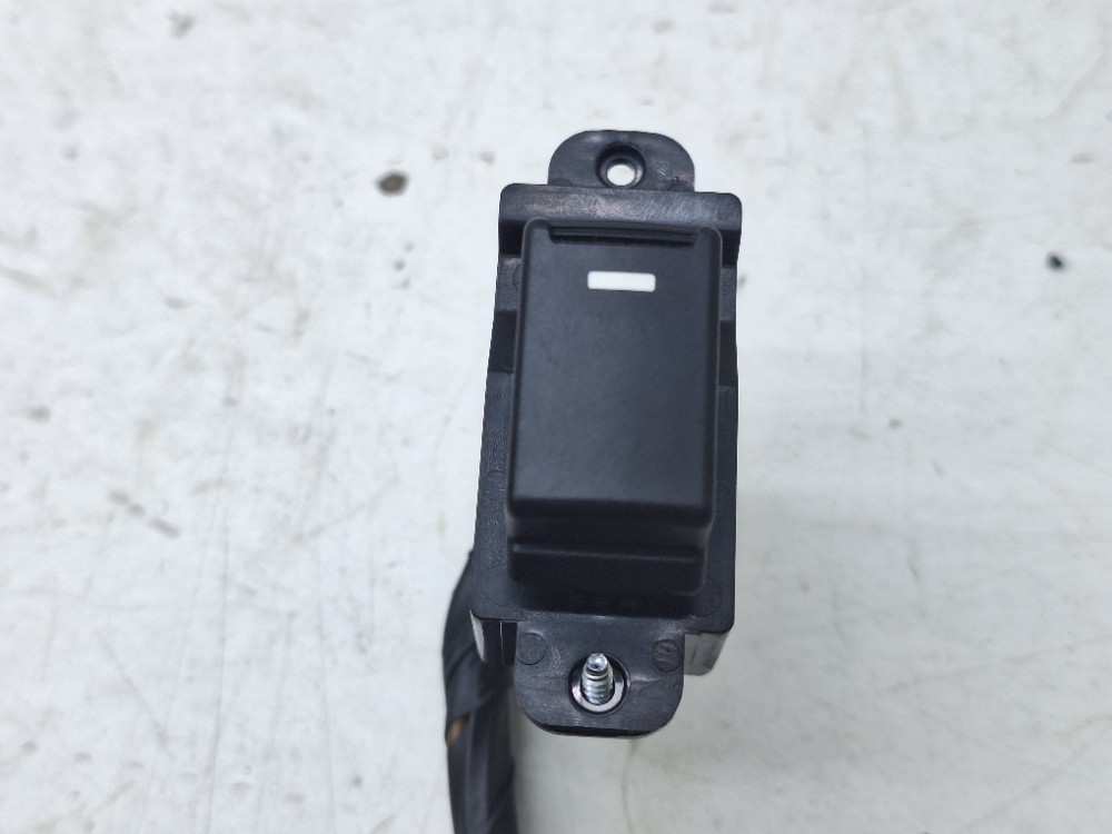 Botão Comando Vidro Traseiro Esquerdo Kia Sorento 3.5 2013