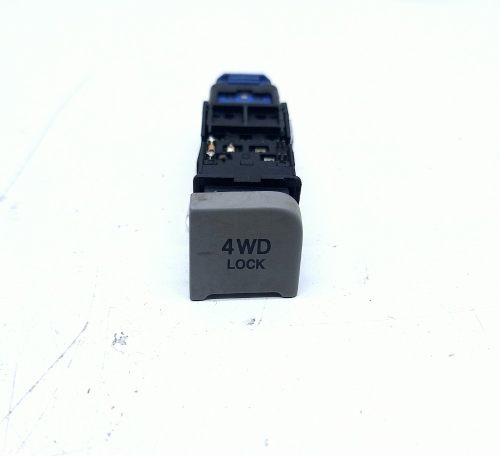 Botão 4wd Lock Hyundai Veracruz 3.8 2009 2010 937703j000