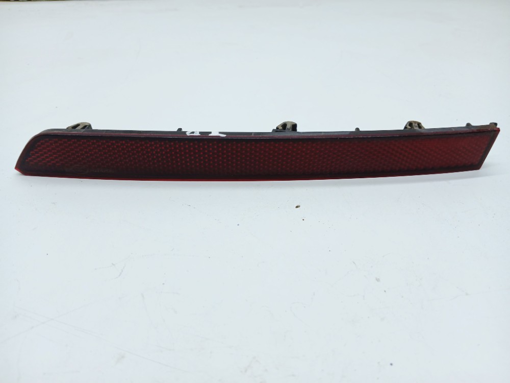 Refletor Olho Gato Traseiro Direito Vw Tiguan 2.0 2018