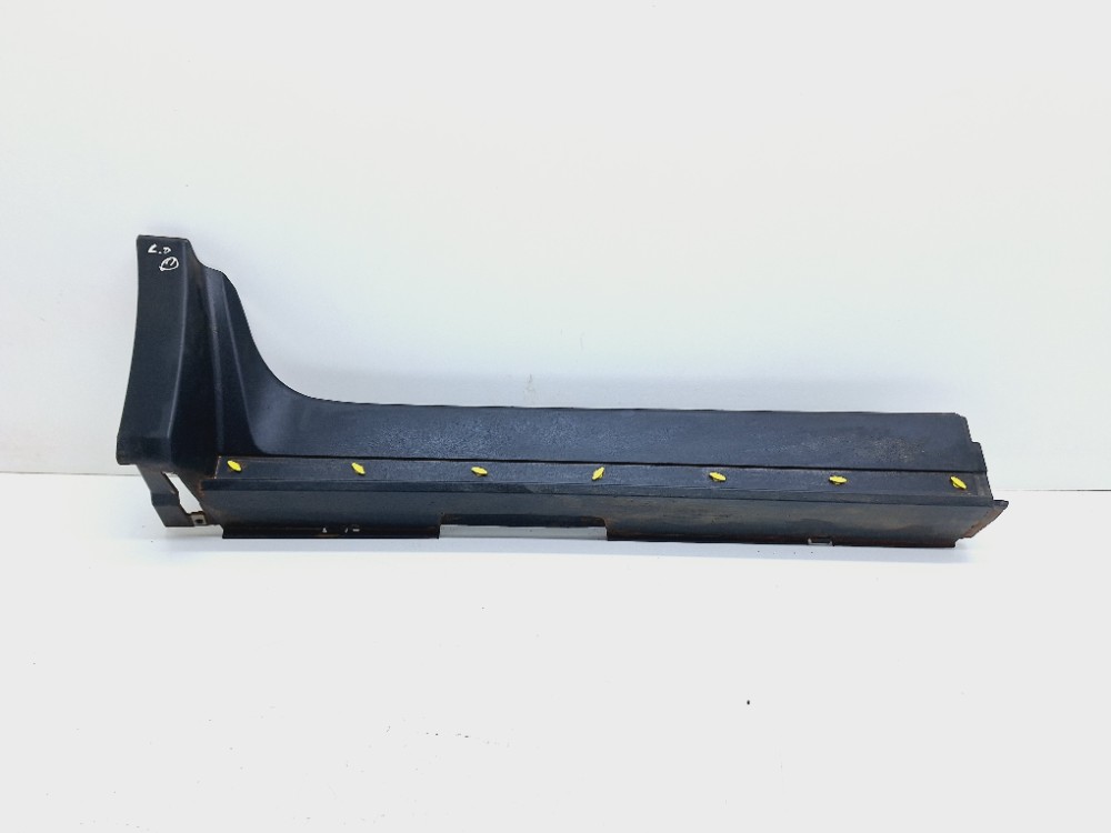 Spoiler Lateral Direito Gm Equinox 1.5 2023 0811406149