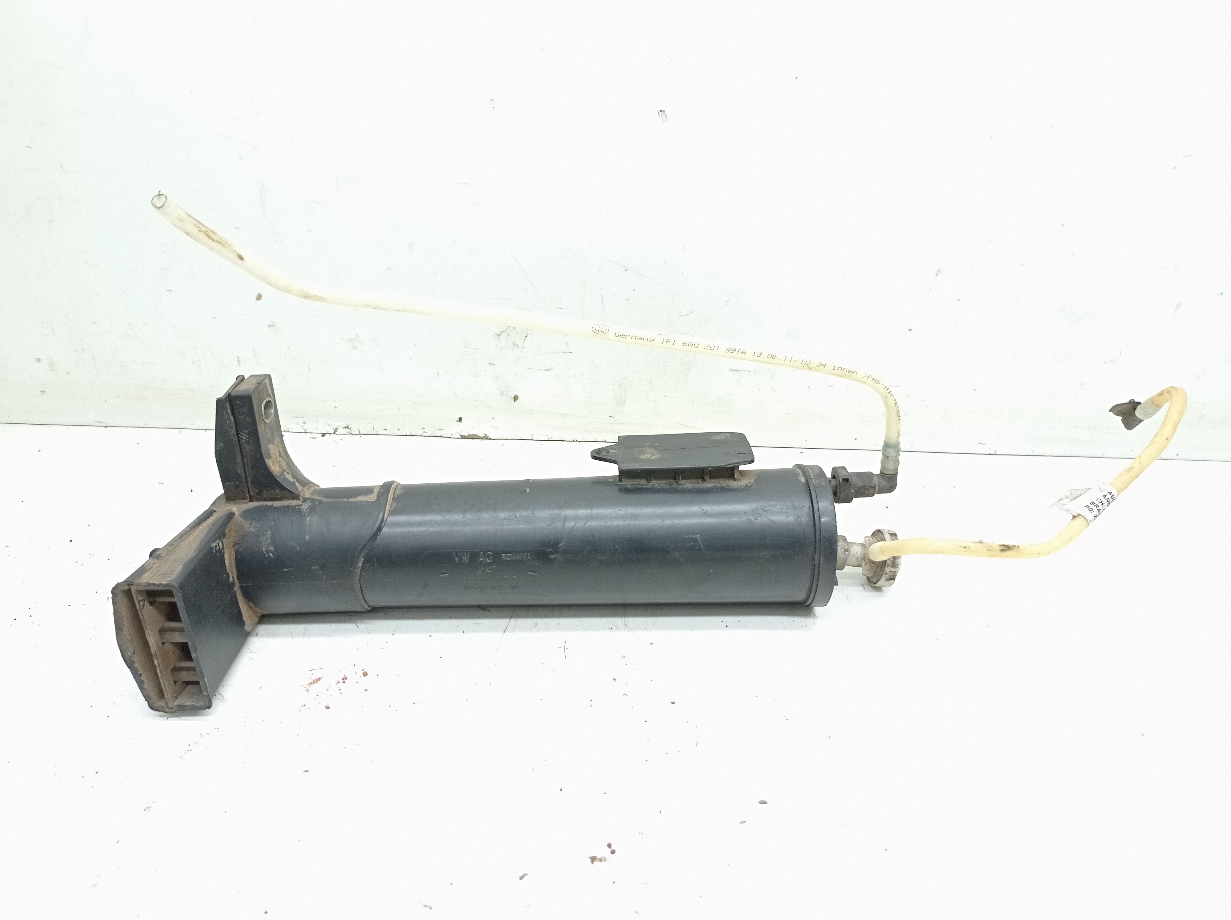 Filtro Canister Audi A1 Tfsi 1.4 2011 / 2012 Nº6q0201797b