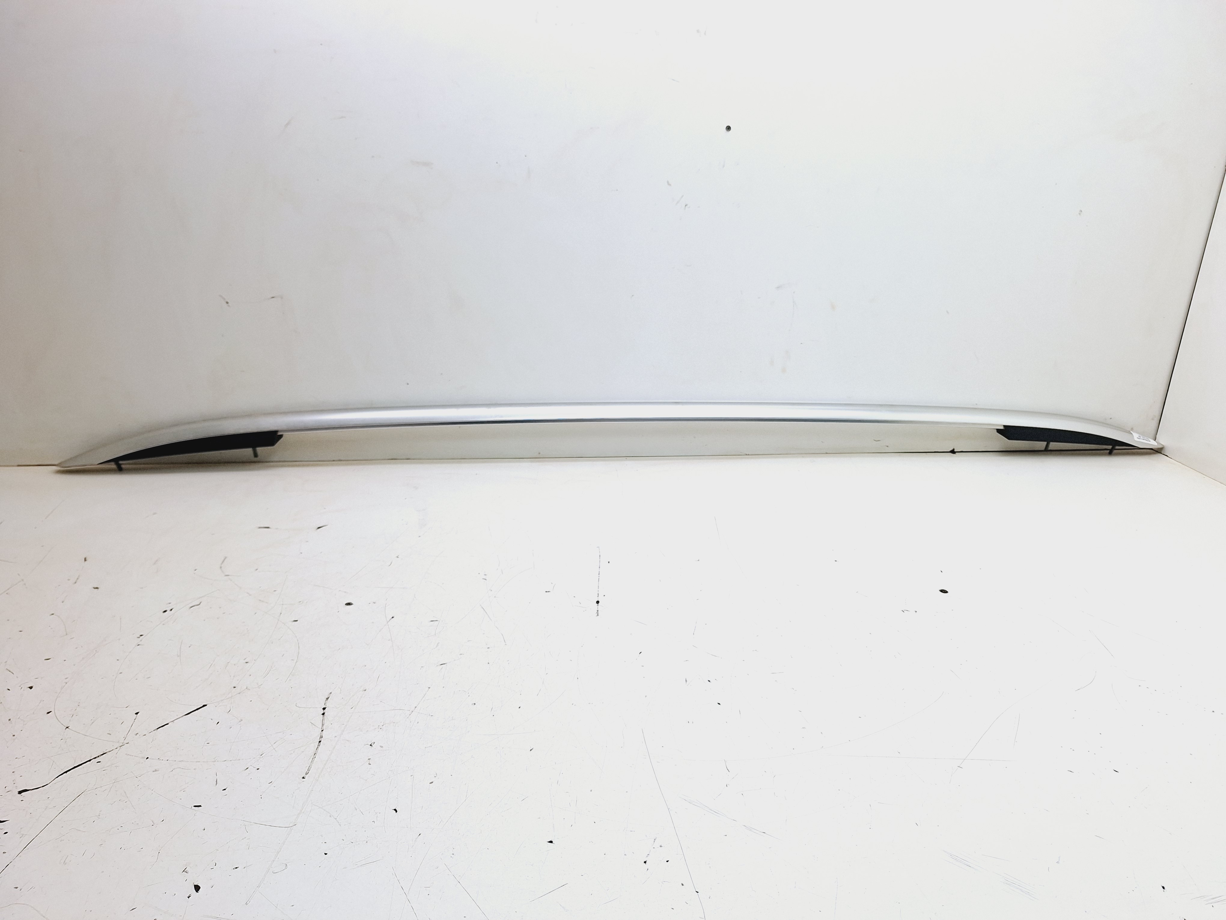 Rack Teto Solar Esquerdo Volkswagen Tiguan 2.0 2011 / 2012 Prata E Preto