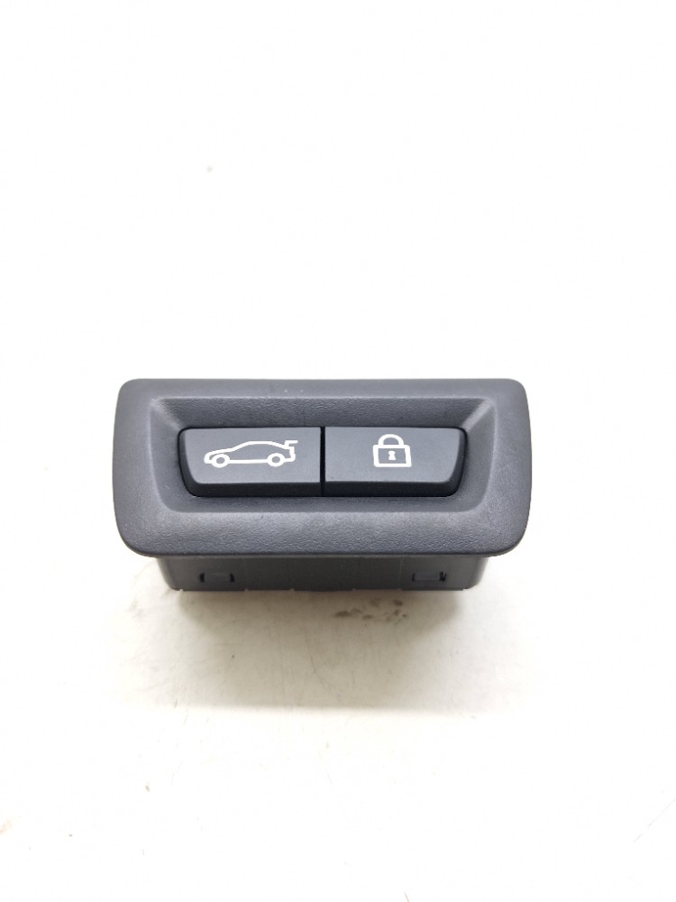 Botao abertura tampa traseiro bmw 320i 2.0 2020 2021