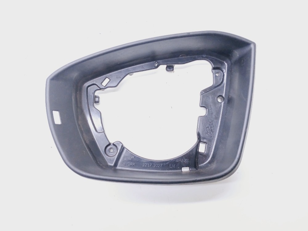 Aro Moldura Retrovisor Esquerdo Vw Virtus 1.4 Tsi 2023