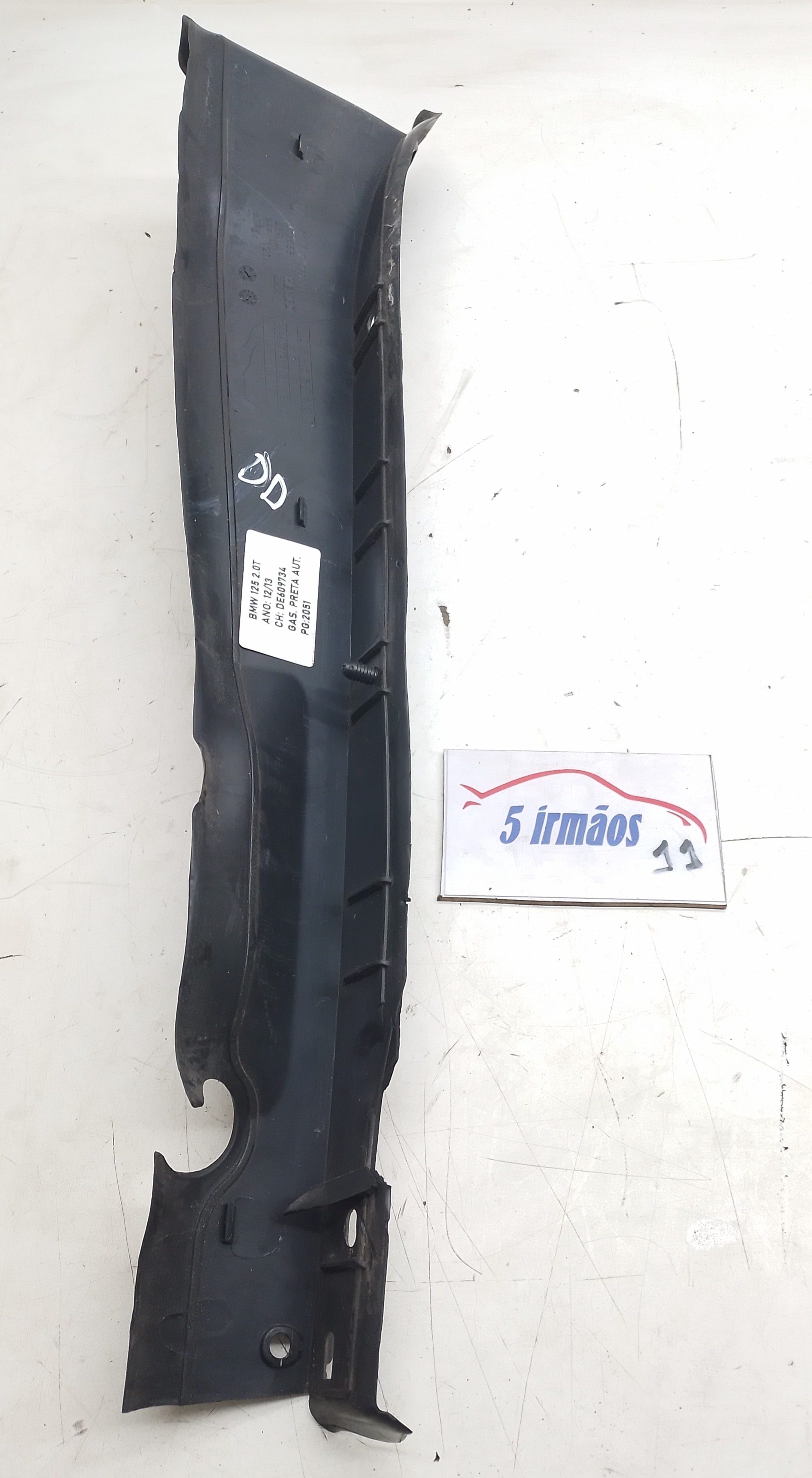 Acabamento Direito Parachoque Dianteiro Bmw 125i 2.0 2013