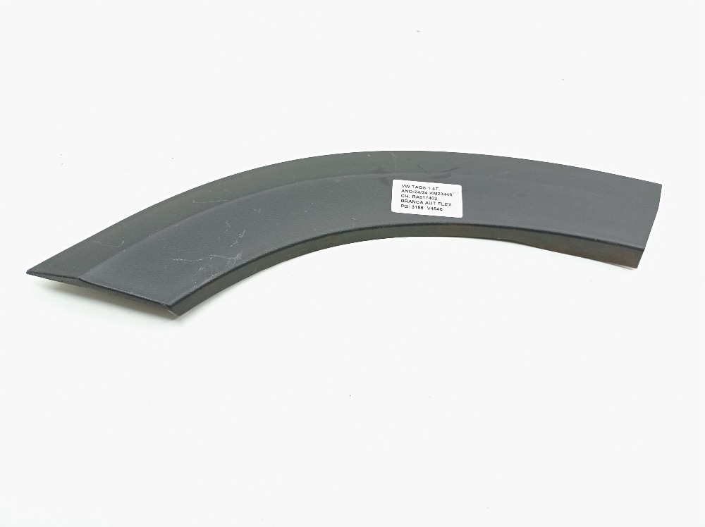 Acabamento Paralama Traseiro Direito Vw Taos Tsi 1.4 2024