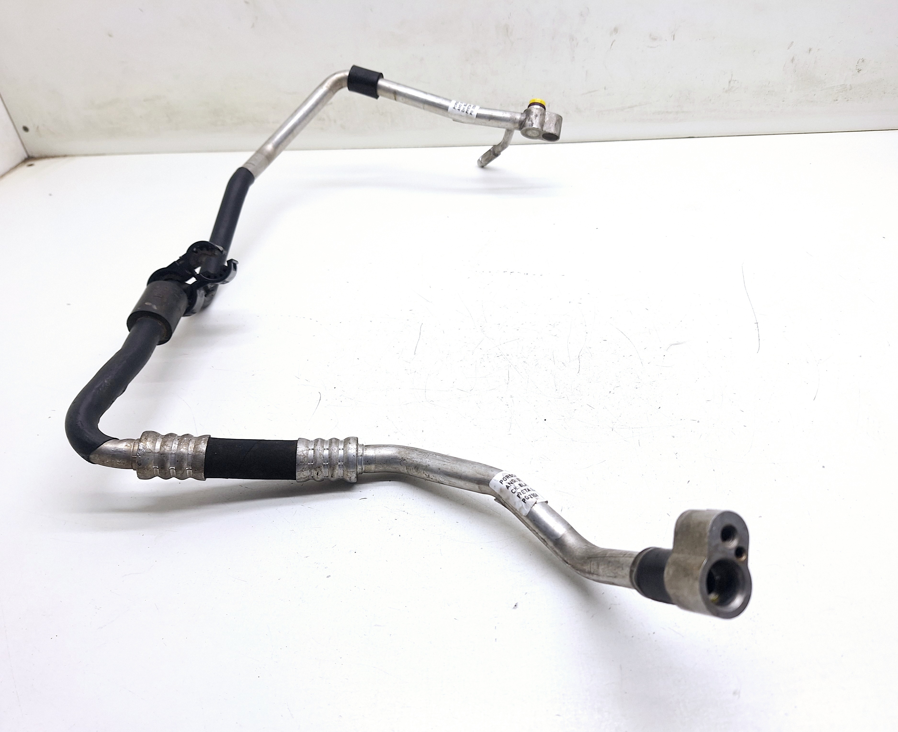 Mangueira Ar Condicionado Cayenne 4.8 V8 2008 7l5820017j